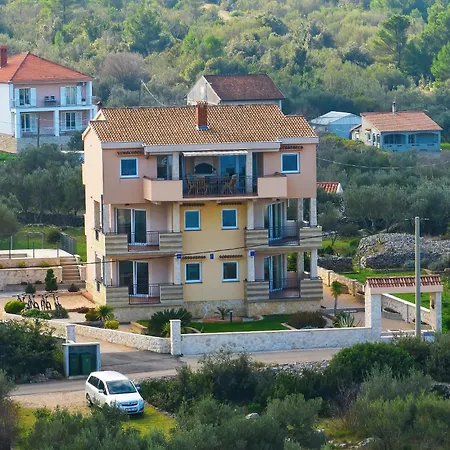 Sipina 3 * Куклица