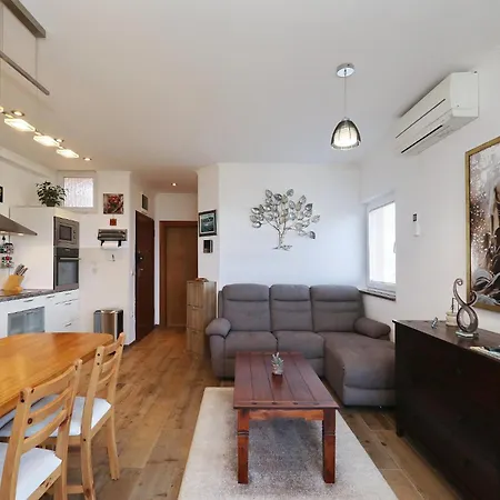 Sipina 3 Apartament *