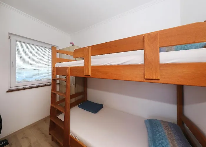 Διαμέρισμα Sipina 3 *
